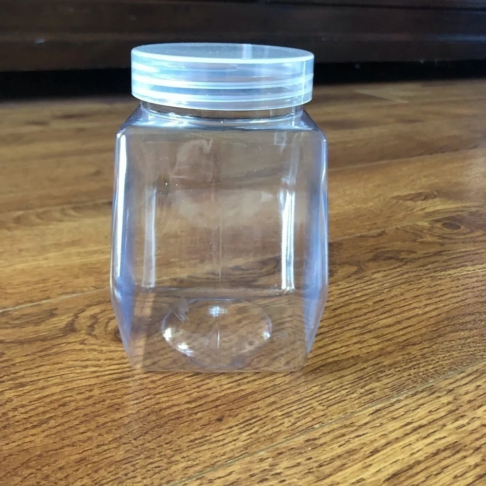 Clear Plastic Container with lid